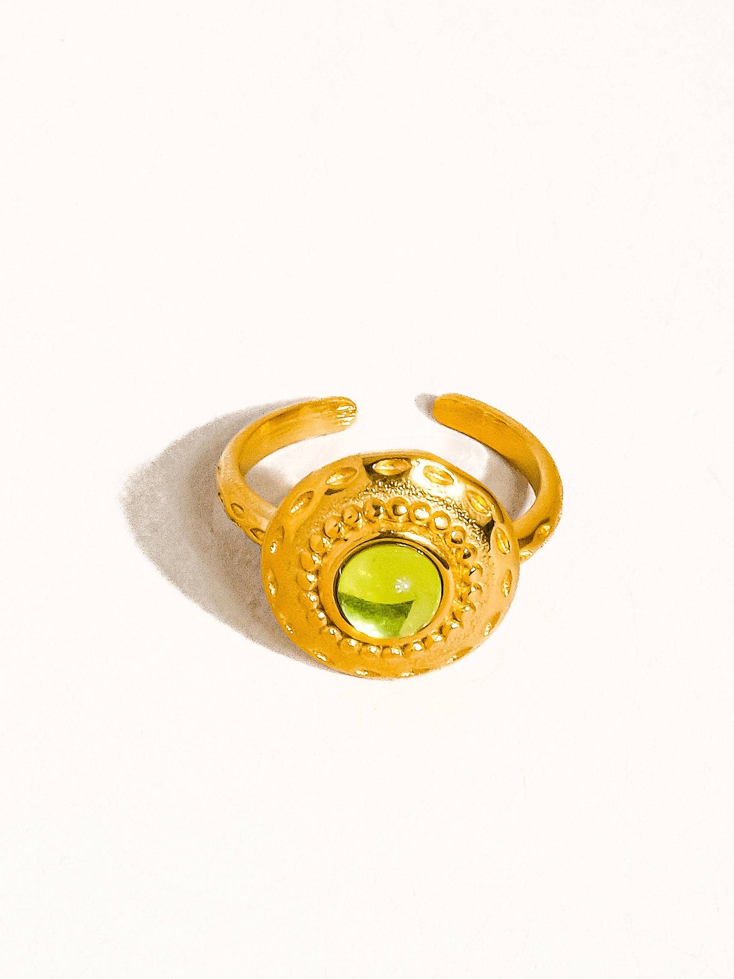 Flânerie by MAIQ - Malin 18K Gold Non-Tarnish Round Stone Ring: Green
