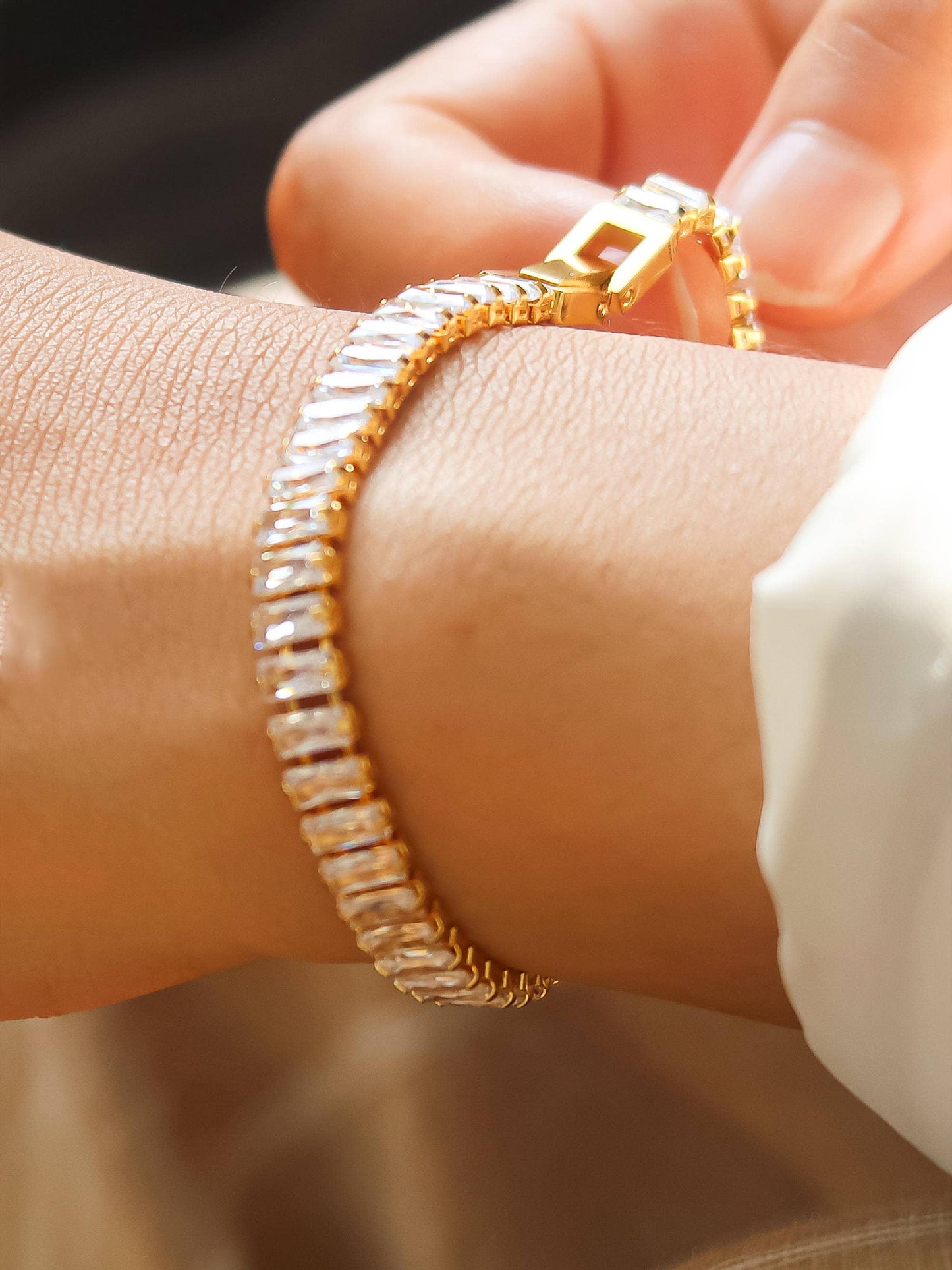 Flânerie by MAIQ - Rhodes 18K Gold Non-Tarnish Glam CZ Bracelet: Yellow Gold