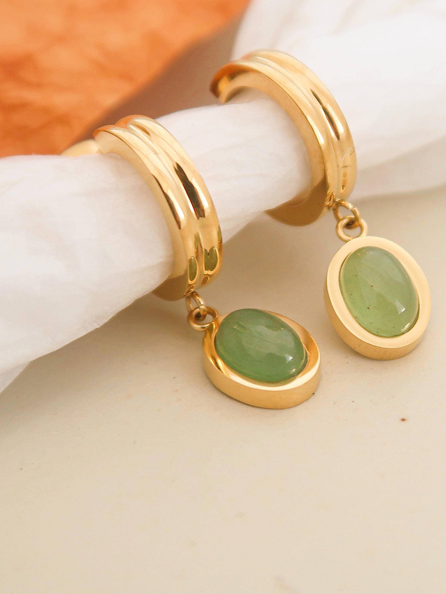 Flânerie by MAIQ - Whitnee Dainty Round Stone Dangle Earring: Green