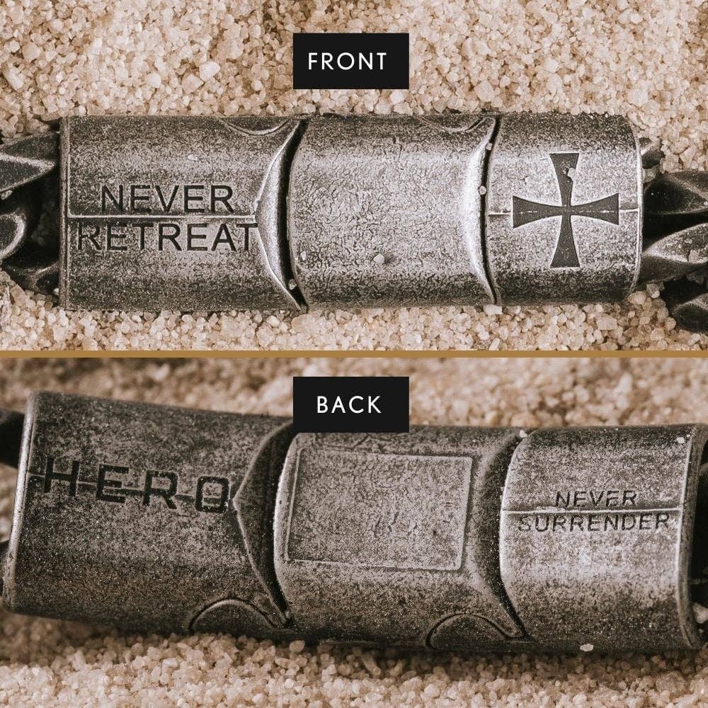 The Hero Company - The Hero Company- Knights Templar - Never Retreat Never Surrender Bracelet: Helps Pair Veterans With A Service Dog Or Shelter Dog -Faire