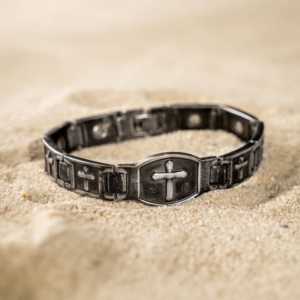 The Hero Company - The Hero Company - 'For The Fallen' Arlington Magnetic Bracelet: Helps Pair Veterans With A Service Dog Or Shelter Dog - Faire