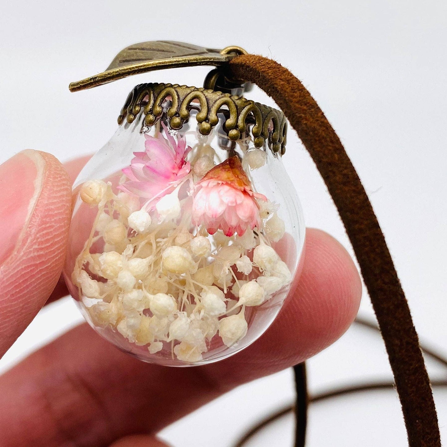Mio Queena - Pink Baby's Breath Glass Ball Pendant Necklace - PDF