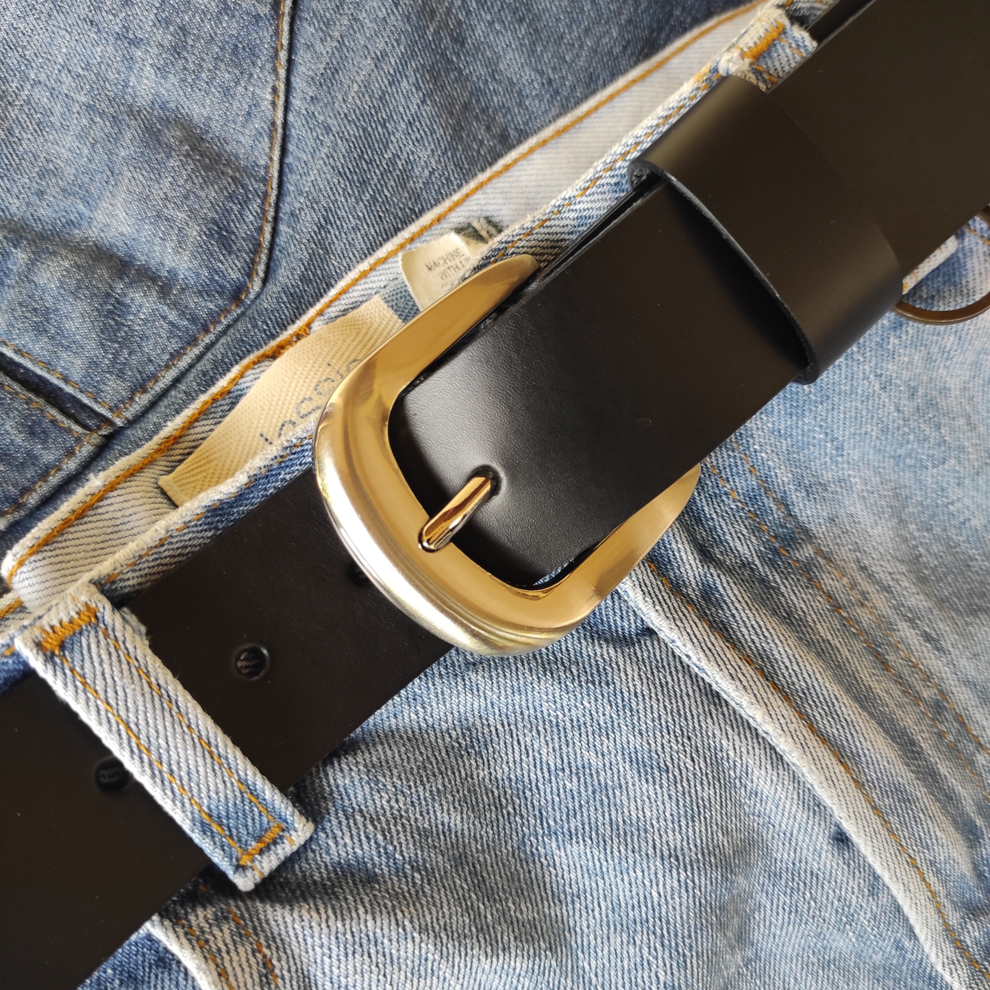 Black Full Grain Leather Belt: 32
