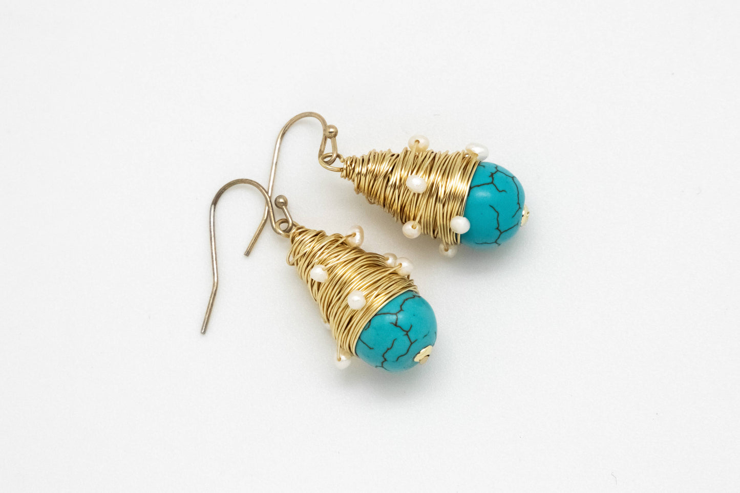 Rant & Rave Classic - Earring Hand Wired Turquoise Drop w/Freshwater Pearls Gold