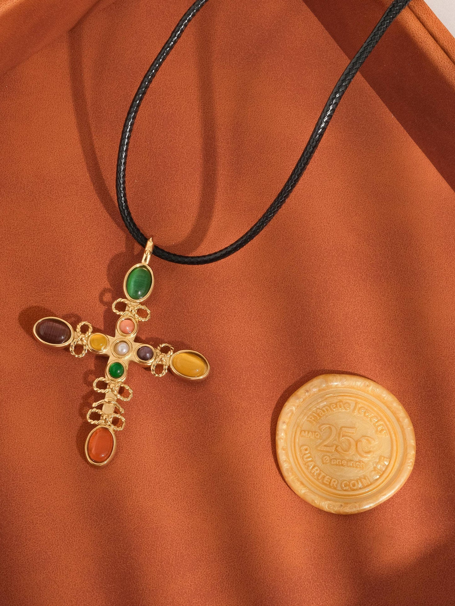 Flânerie by MAIQ - Chase 18K Gold Non-Tarnish Multi Stone Cross Necklace: Yellow Gold
