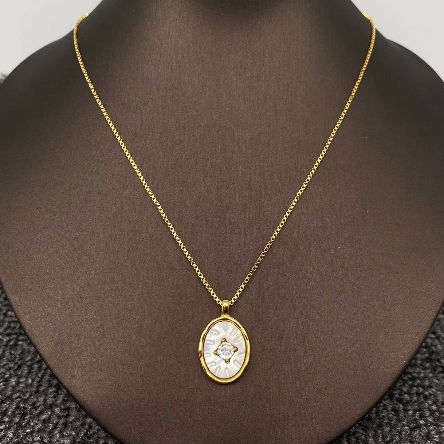 Mio Queena - Inlaid CZ & Shell 18K Golden SS Oval charm Necklace - FGS