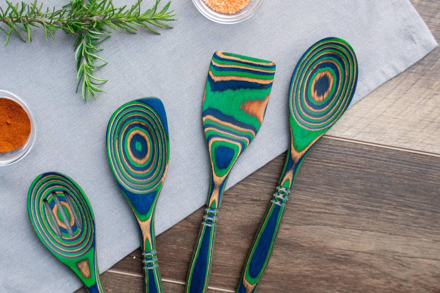Island Bamboo - 12" Peacock Pakka Corner Spoon