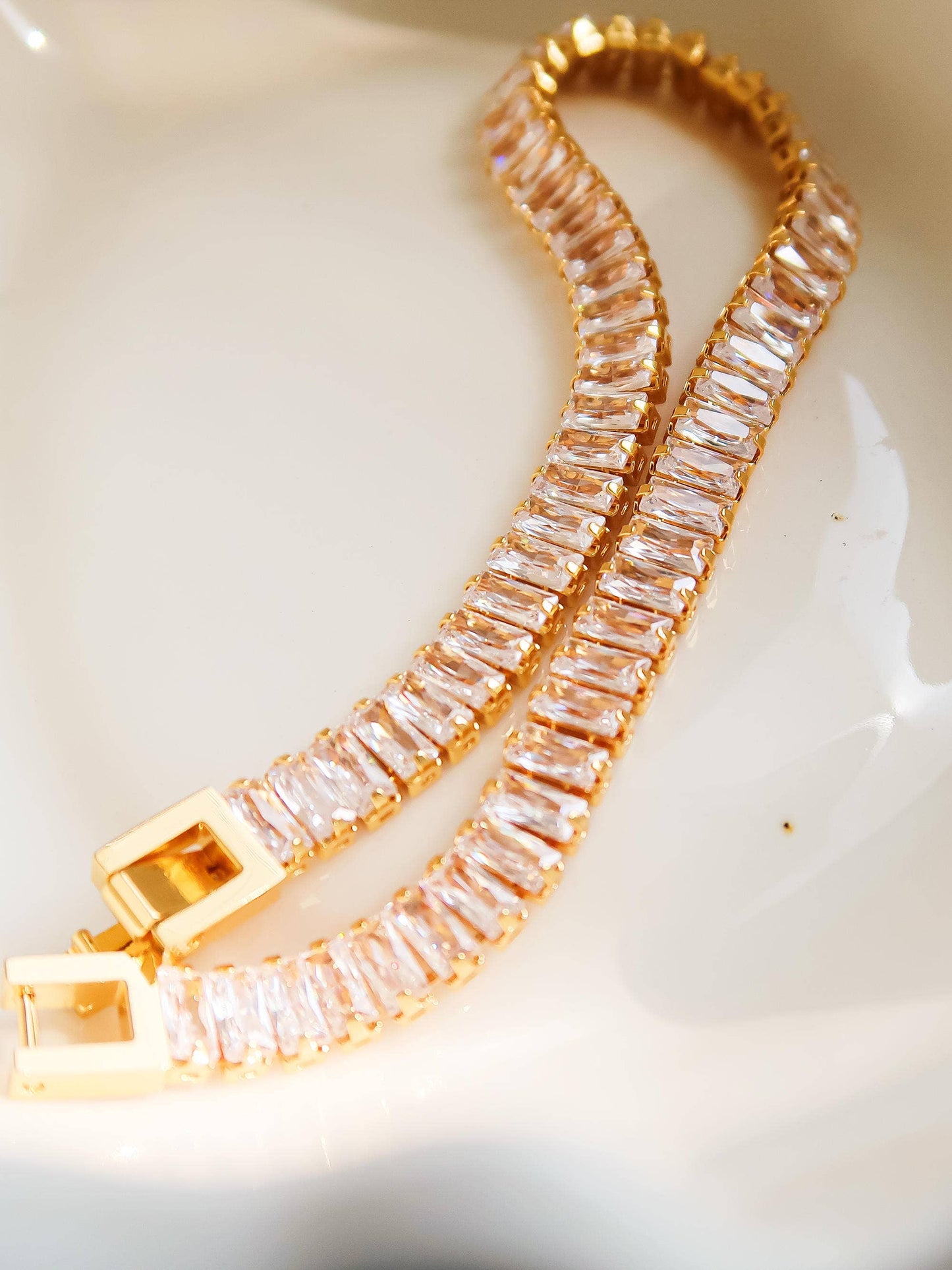 Flânerie by MAIQ - Rhodes 18K Gold Non-Tarnish Glam CZ Bracelet: Yellow Gold