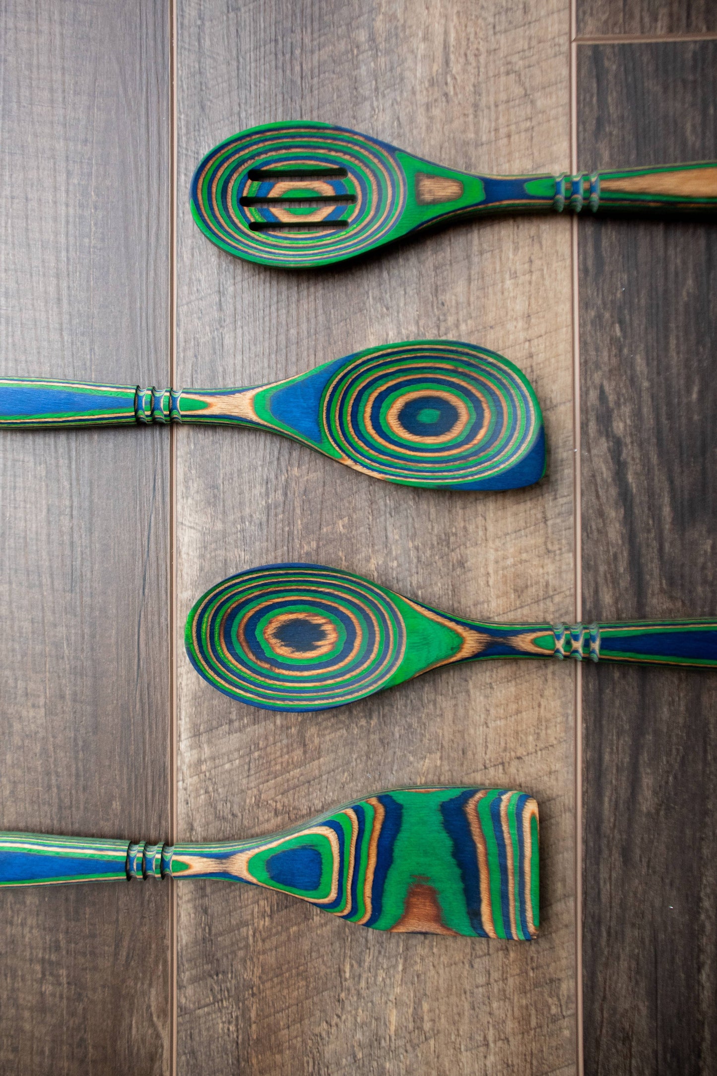 Island Bamboo - 12" Peacock Pakka Spatula