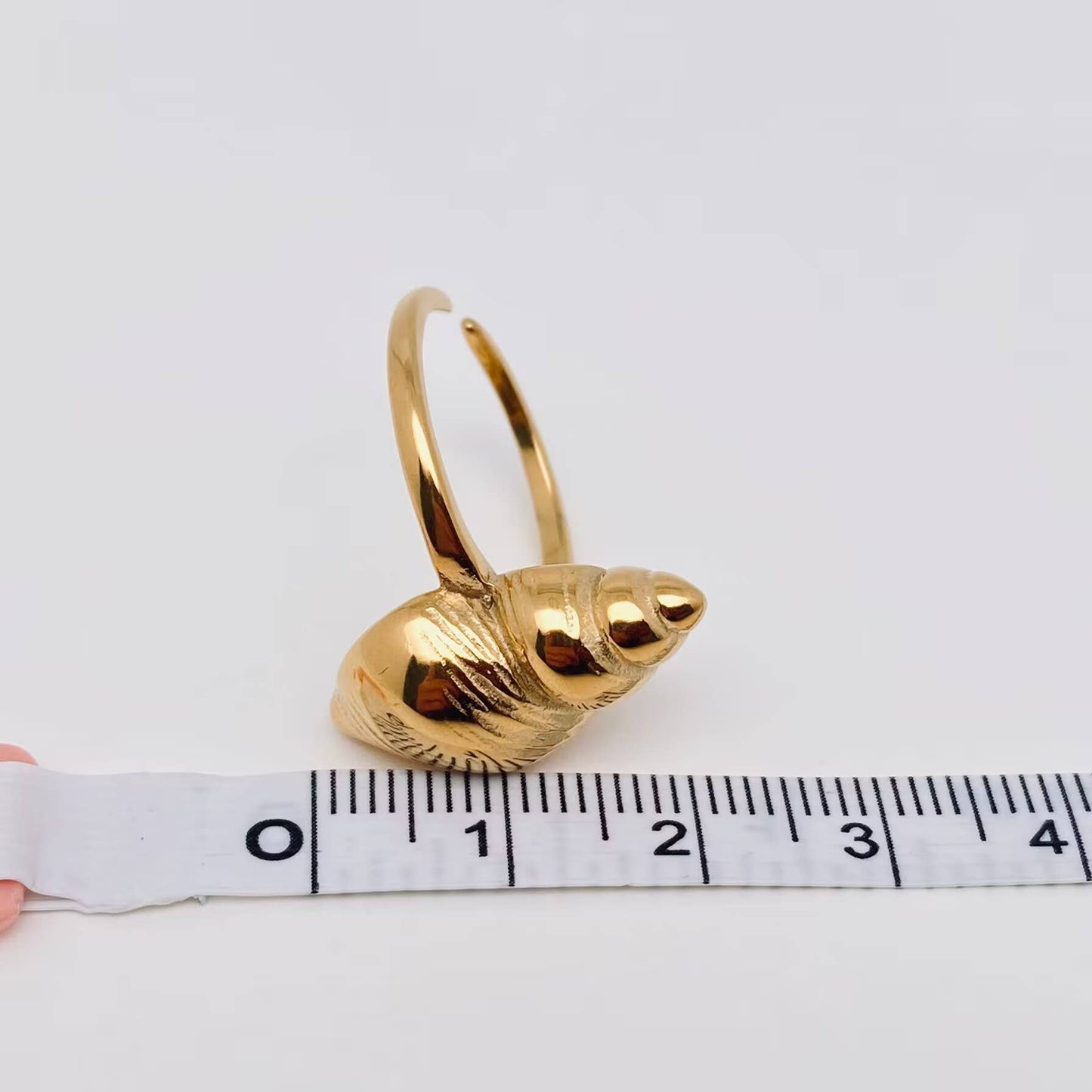 Mio Queena - Texture Design 18K Gold Plated Conch Ring - FGS
