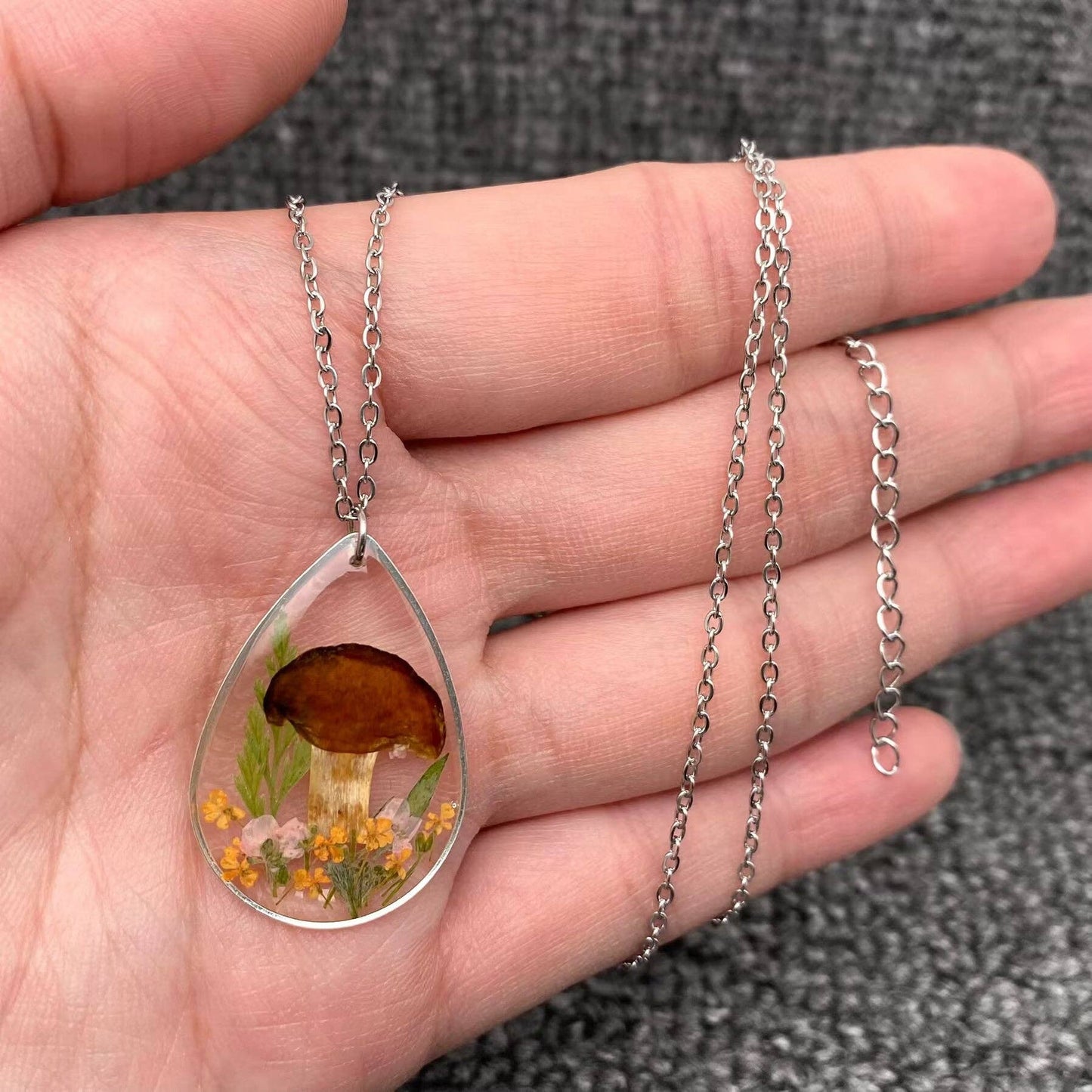 Mio Queena - Dried Flower Mushroom Drop Charm Necklace - PDF