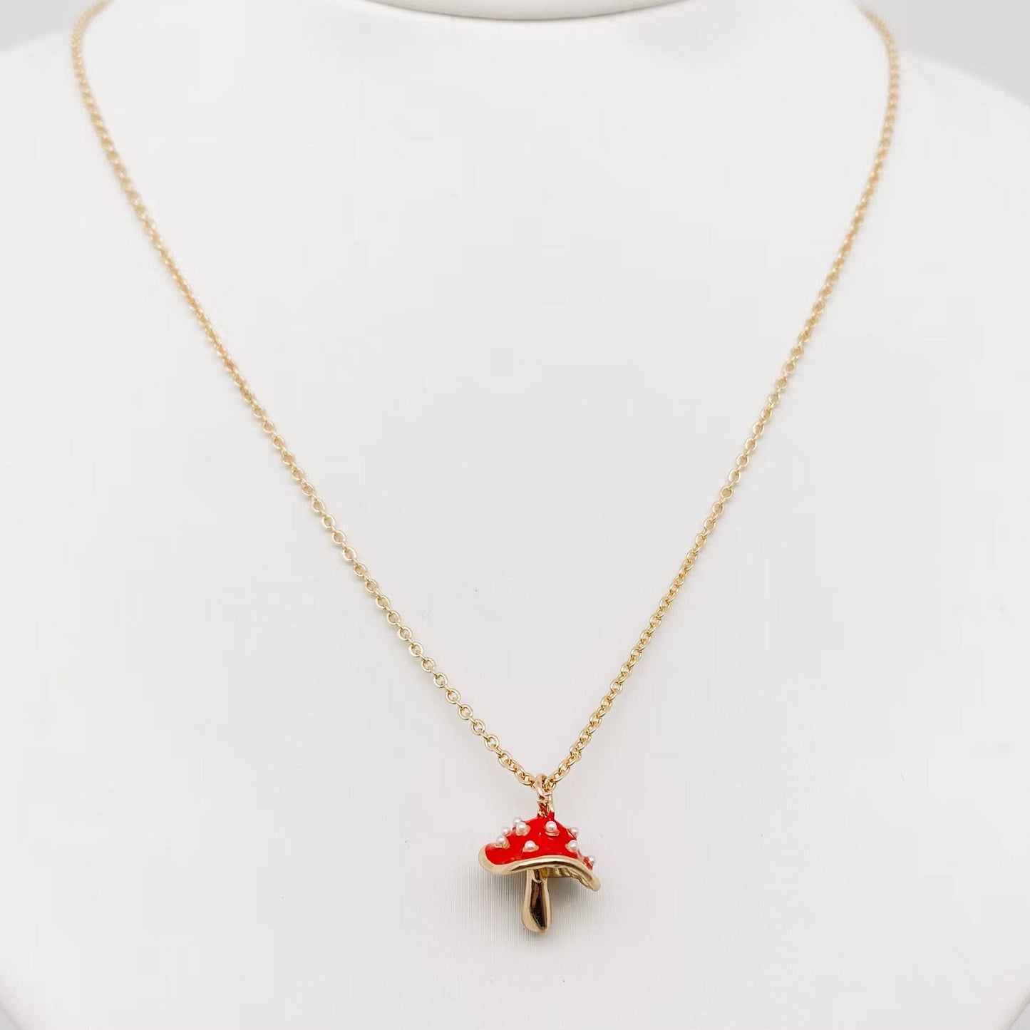 Mio Queena - Mini Red Enamel Mushroom Pendant Necklace