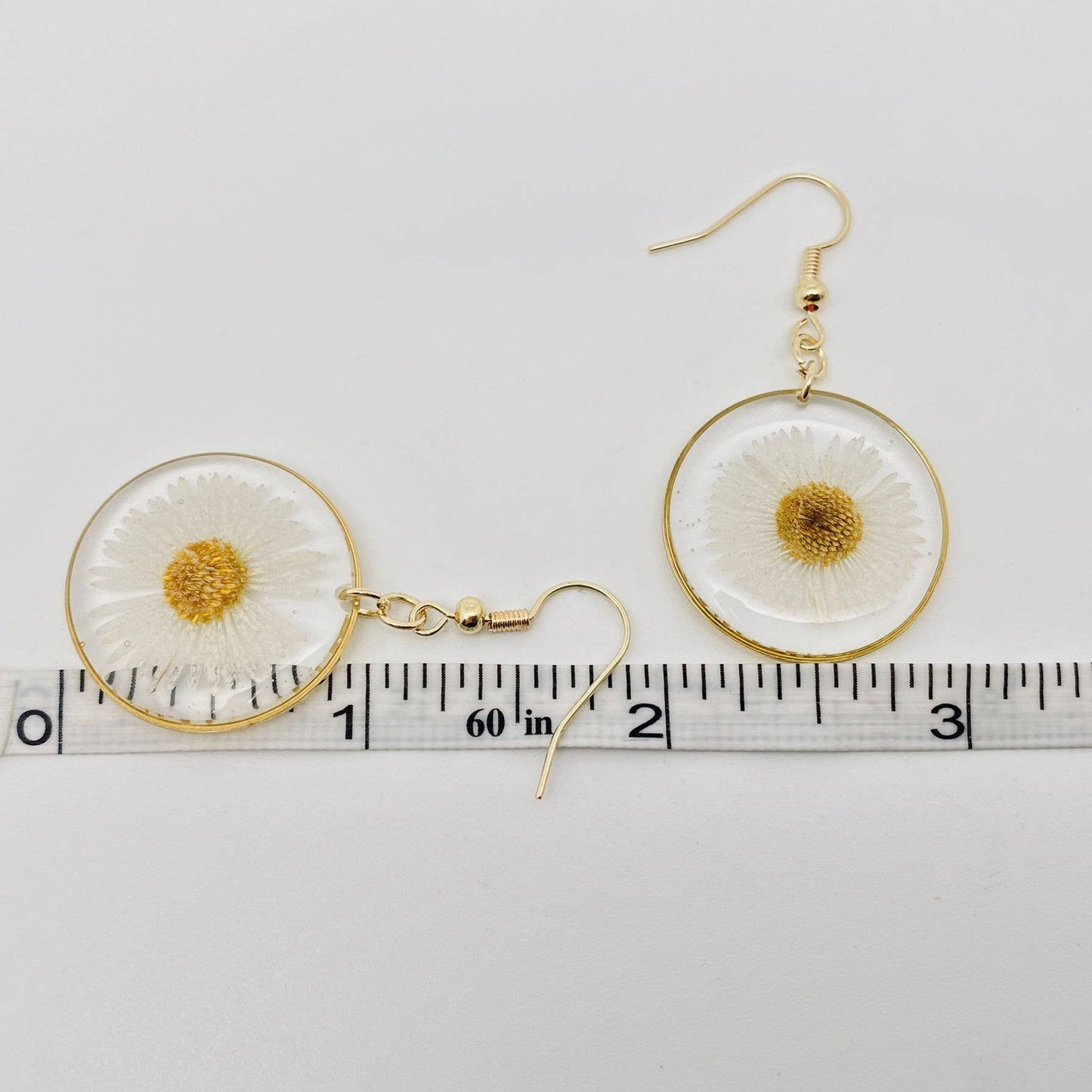 Mio Queena - Leucanthemum paludosum Dried Flower Circular Earring - PDF