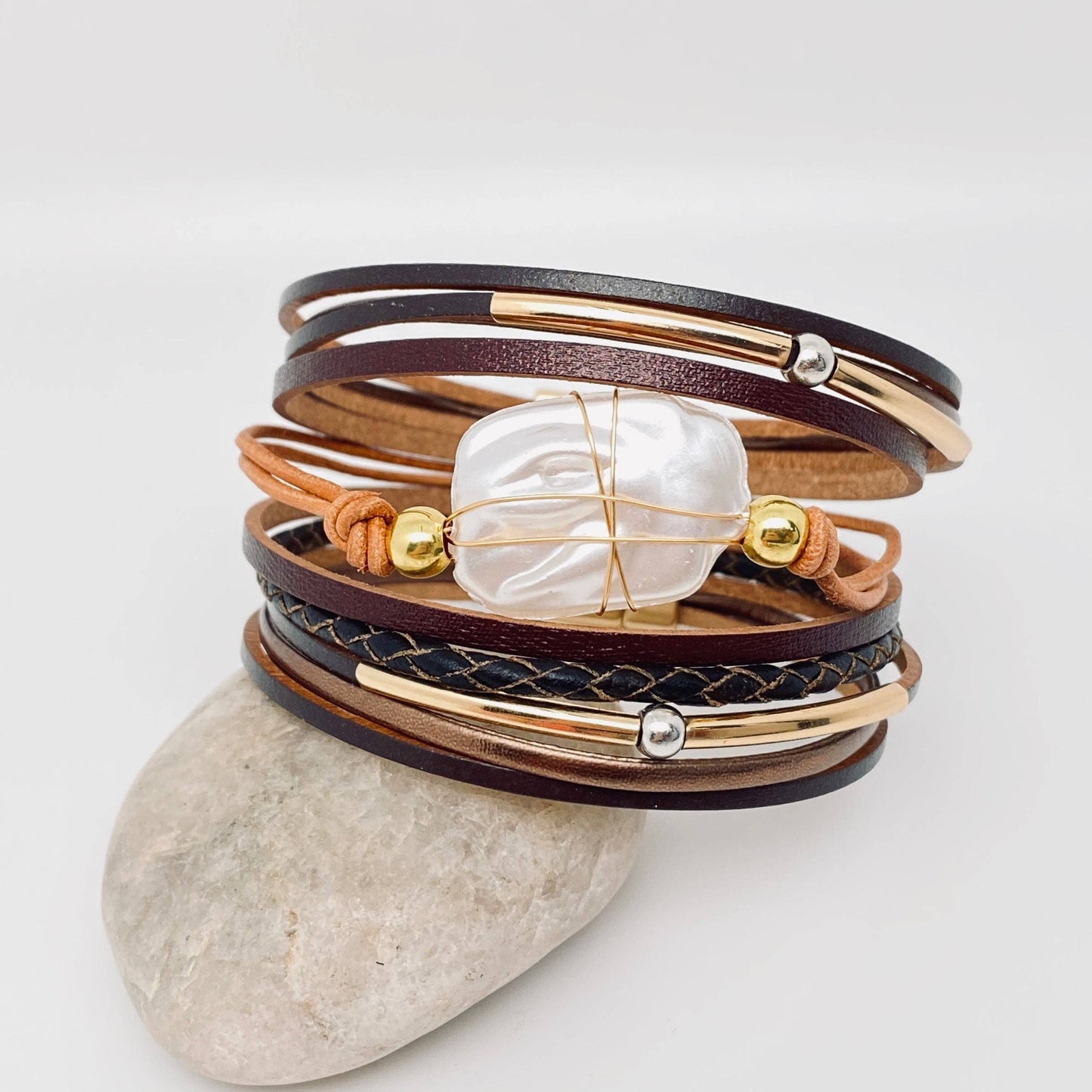 Mio Queena - Pearl Charm Leather Bracelet with Magnetic Buckle - LB: Silver