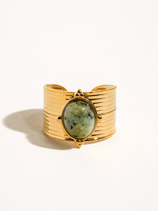Flânerie by MAIQ - Oasis 18K Gold Non-Tarnish Stone Bold Adjustable Ring: Green