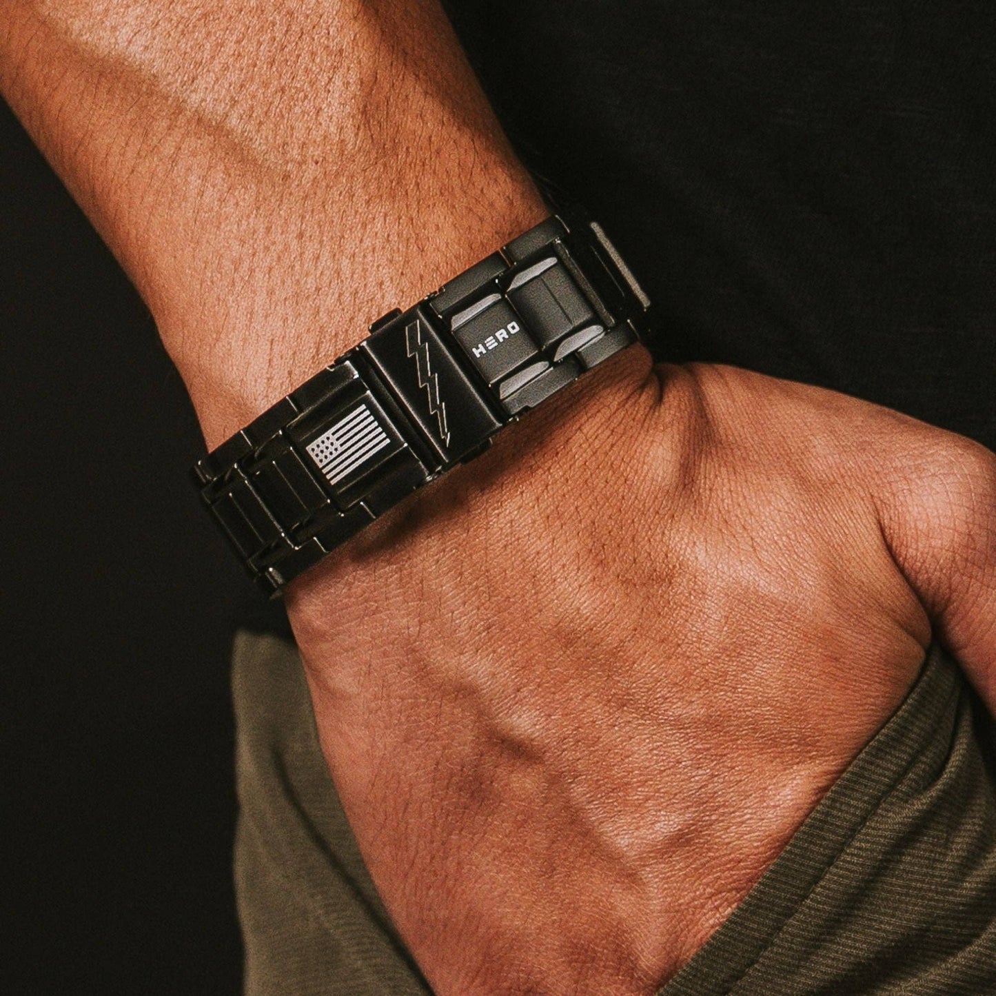 The Hero Company- Abrams Thunderbolt Tank Magnetic Bracelet: Helps Pair Veterans With A Service Dog or Shelter Dog -Faire