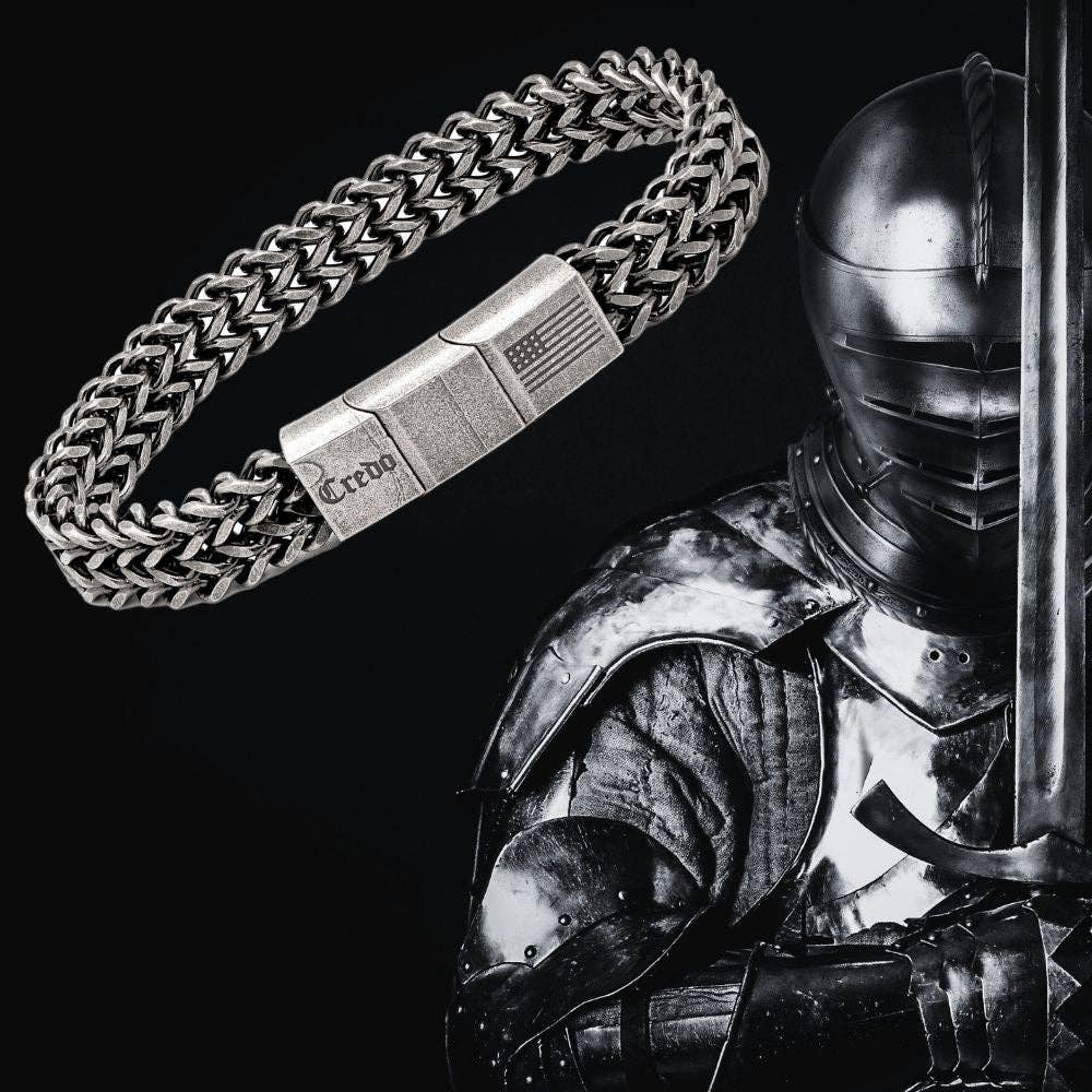 The Hero Company - The Hero Company- Knight's Creed BELIEVE Credo Bracelet: Helps Pair Veterans with Service or Shelter Dogs- Faire