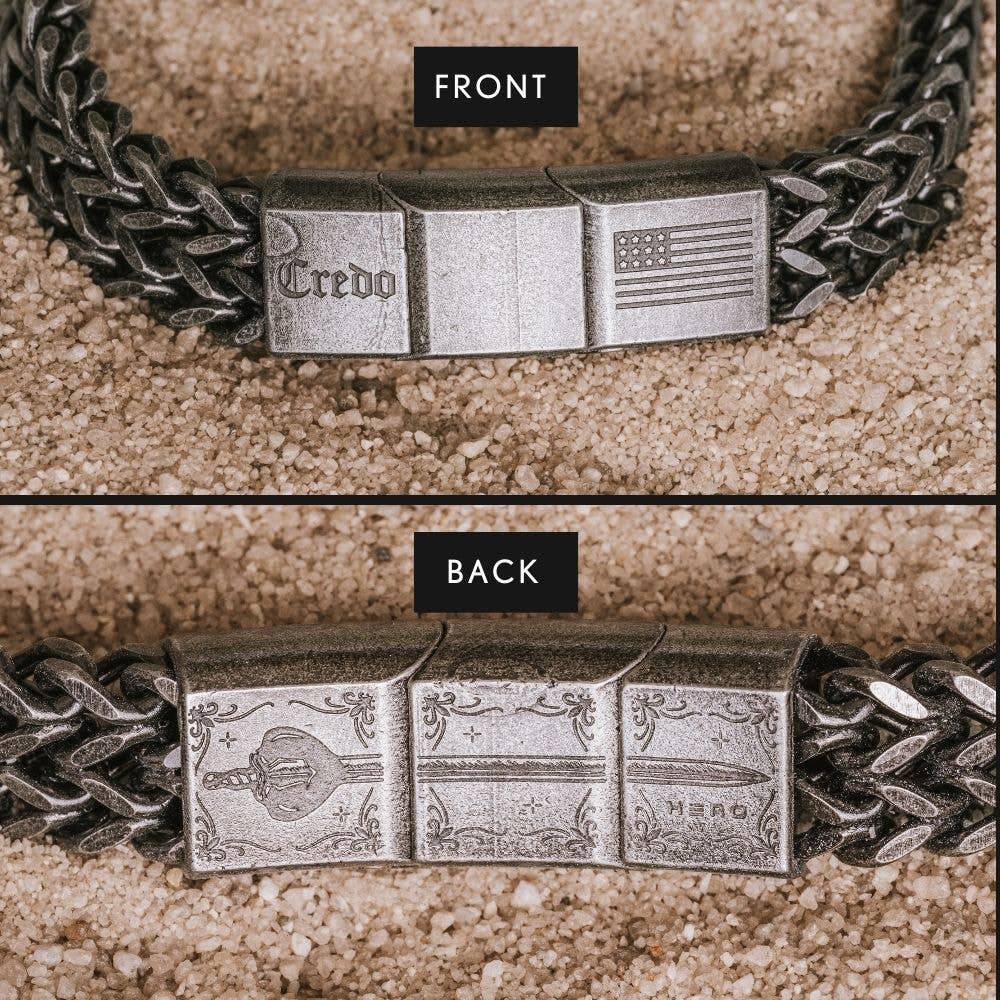The Hero Company - The Hero Company- Knight's Creed BELIEVE Credo Bracelet: Helps Pair Veterans with Service or Shelter Dogs- Faire