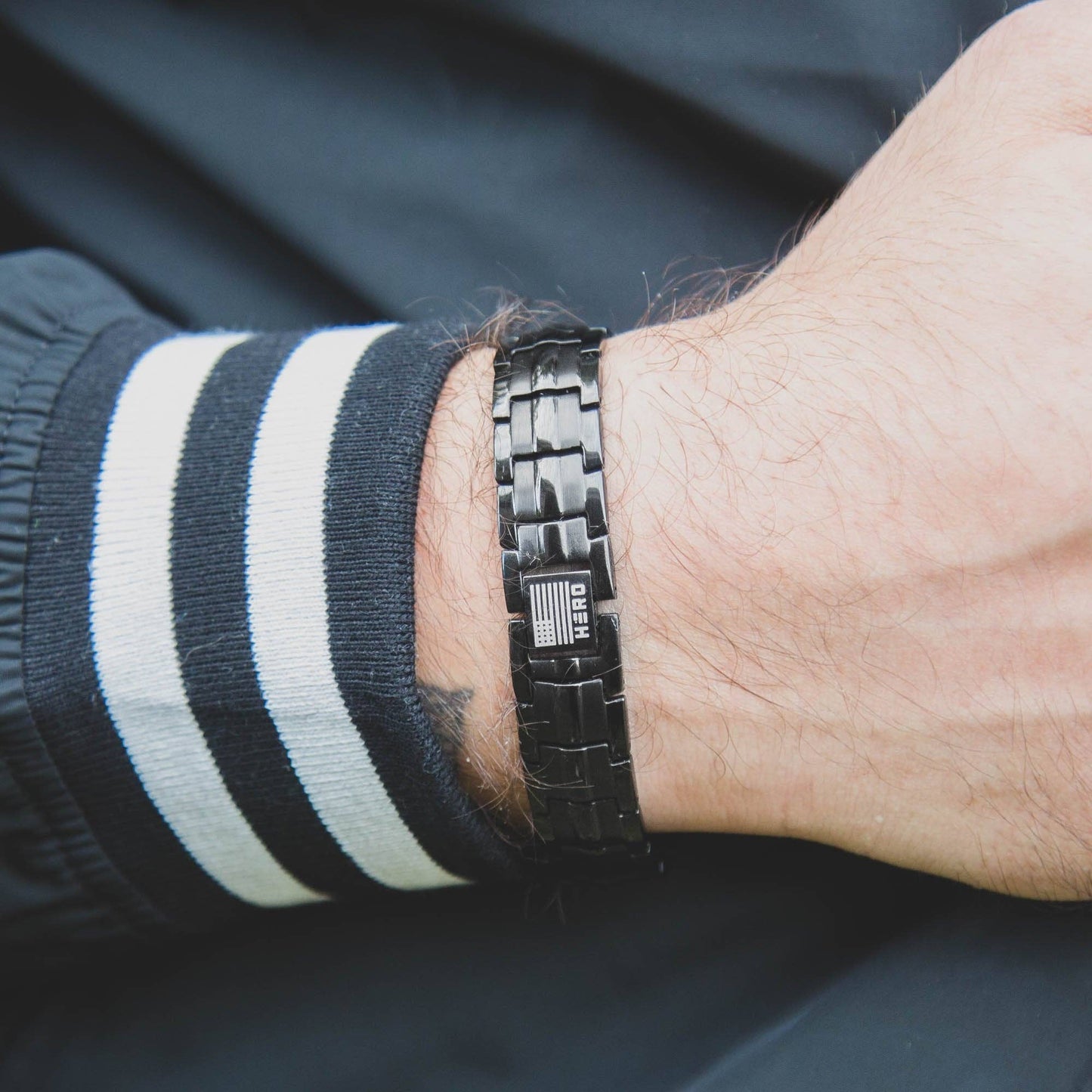The Hero Company- Sherman Tank Track Titanium Magnetic Bracelet : Helps Pair Veterans With A Service Dog Or Shelter Dog- Faire