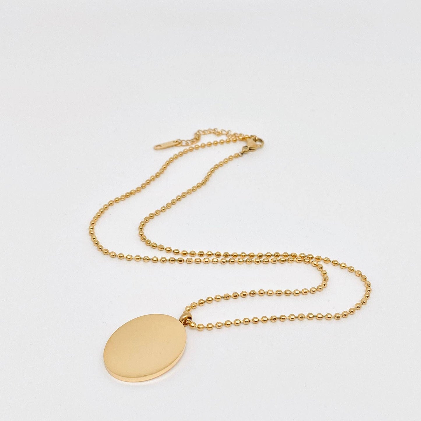 Mio Queena - Painted Enamel Rabbit Oval 18K Gold Plated Necklace - FGS